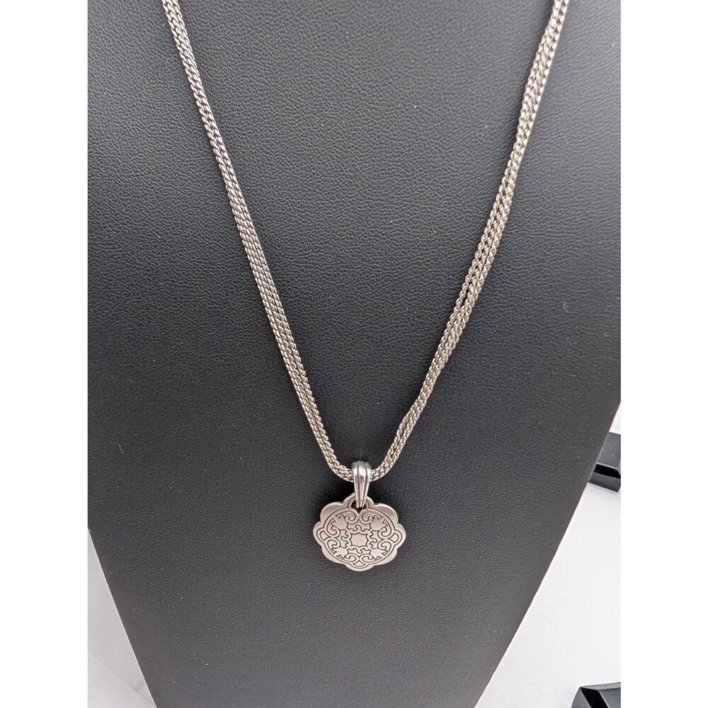 Brighton Silver Tone Ornate Floral Filigree Pendant Necklace Reversible 18"xtndr